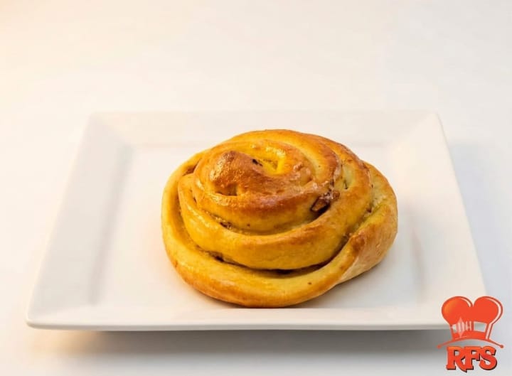 Cinnamon Roll
